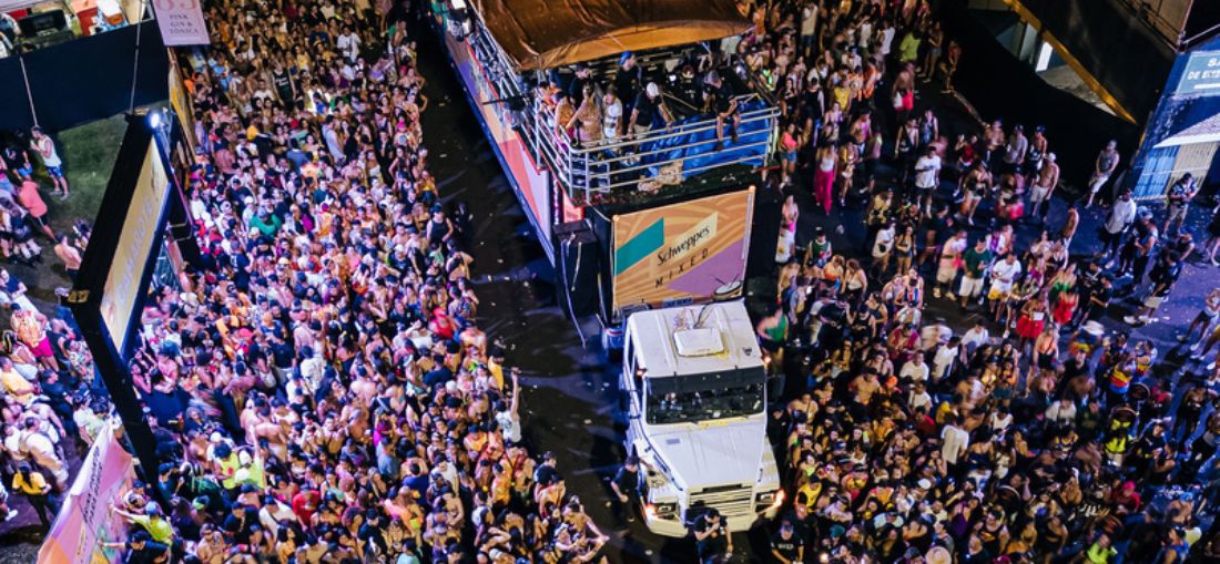 Bloco Califórnia reuniu 15 mil pessoas em Ribeirão Preto no último sábado (22) - Crédito: Indie Click 