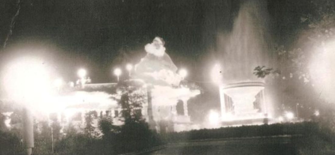  *foto: inauguração da fonte da Praça da República, em 24/12/1959