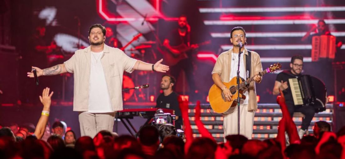 Breno & Bernardo vivem noite histórica e comemoram novo capítulo da carreira após gravação do DVD 