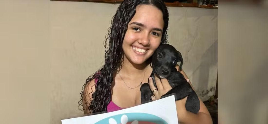 Lorena Patrícia da Silva Sousa adotou o Neguinho em Urupês (SP) — Foto: Lorena Patrícia da Silva Sousa/Arquivo pessoal 