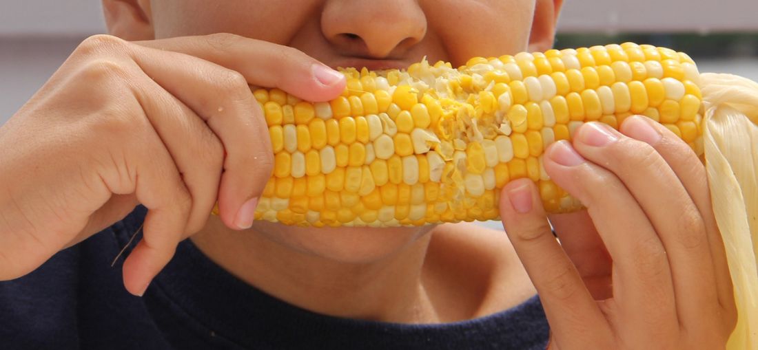 Milho, paçoca e pé de moleque: como aproveitar as festas juninas sem colocar dentes em risco
