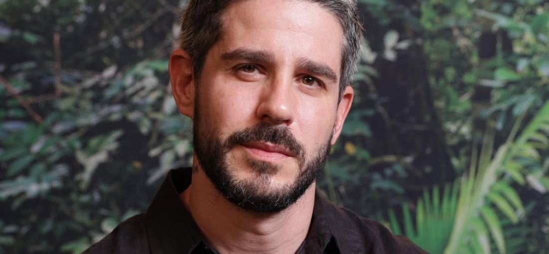 Relato de Pedro Neschling acende alerta para diagnóstico e tratamento da perda auditiva