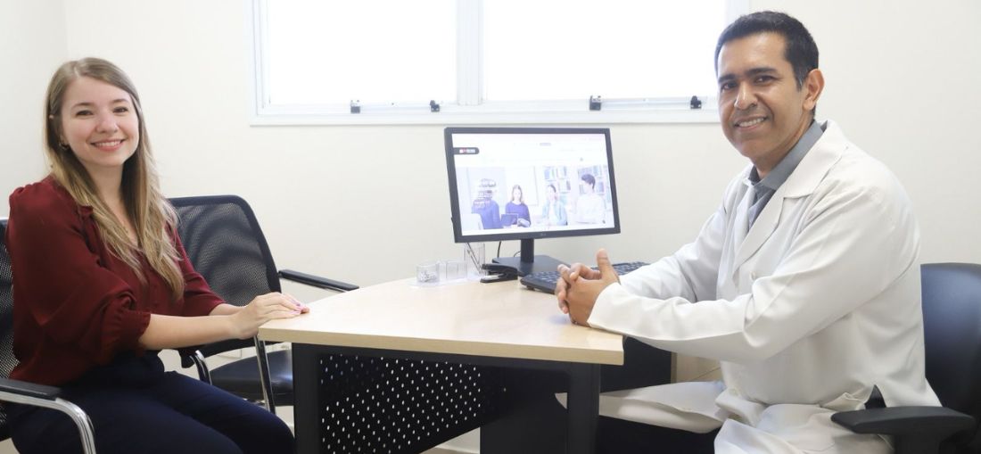 Prof. Dr. Marcelo Arruda Nakazone e Profa. Dra. Beatriz Curti-Contessoto  Crédito: Johnny Torres /  FAMERP Divulgação